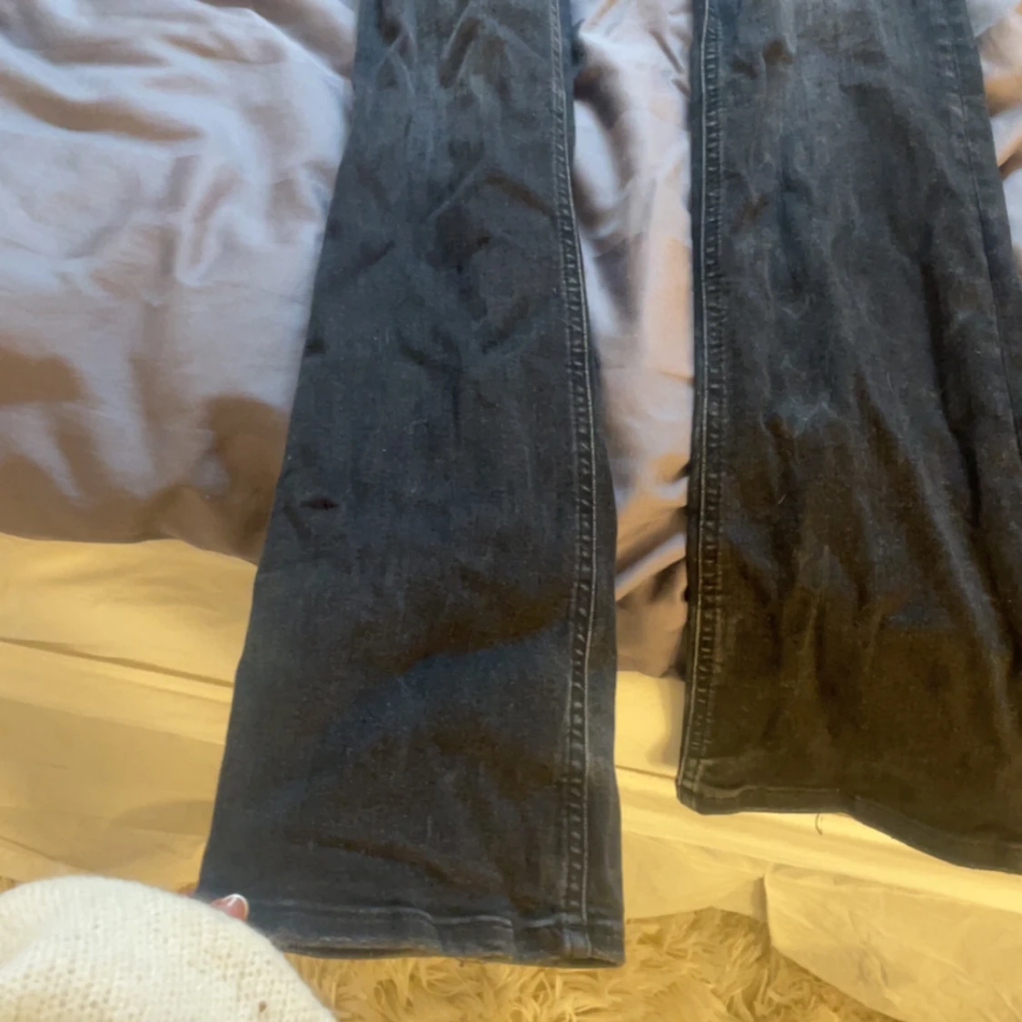 Svarta bootcut jeans från 157 - 2