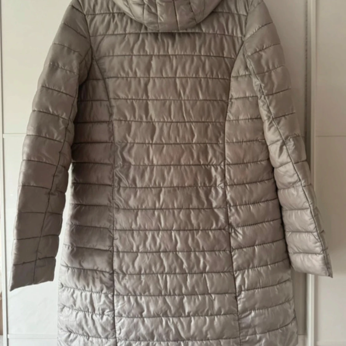 Jacka från Amisu, New Yorker  - 2