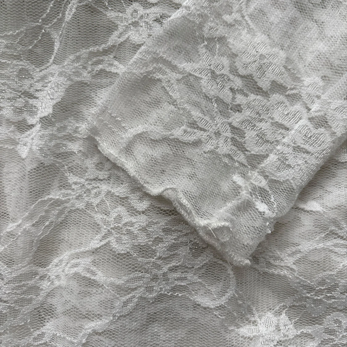 Vit långärmad spetsblus - 2