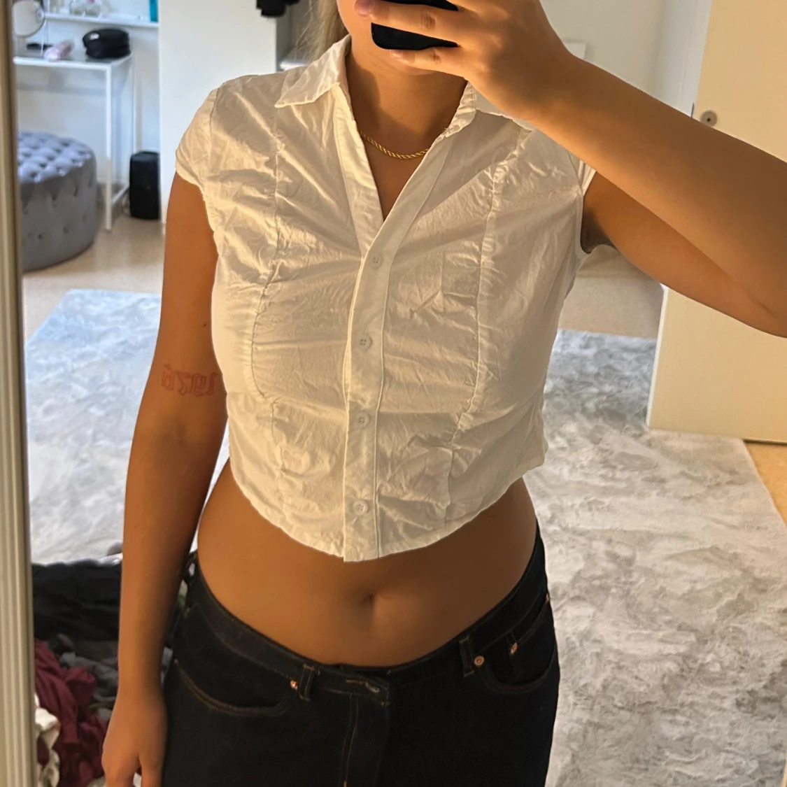 Vit croppad skjorta med kort ärm - 1