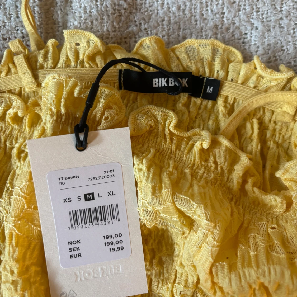 Gul topp från Bik Bok - 2