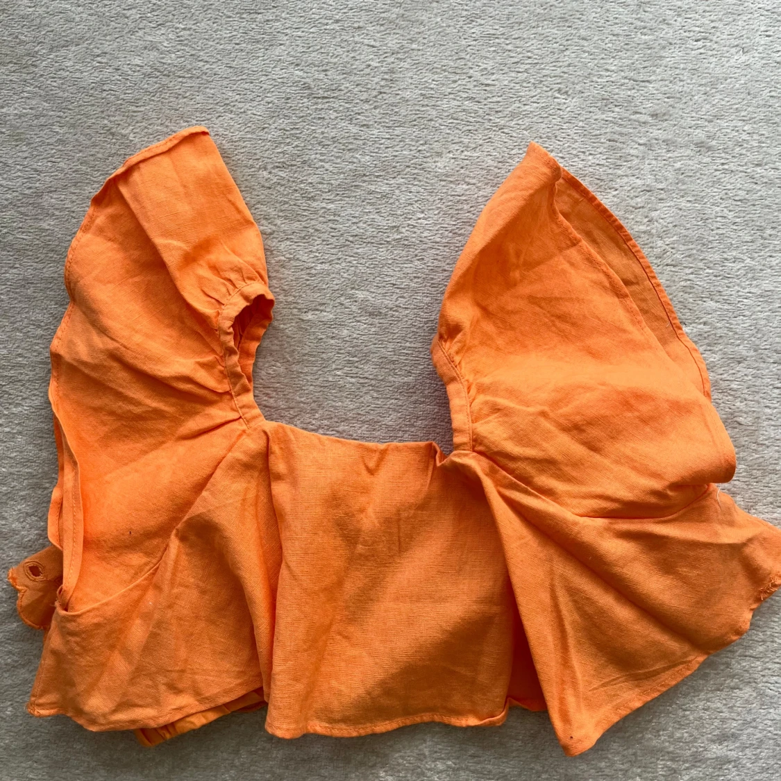 Orange volangblus från Zara - 1