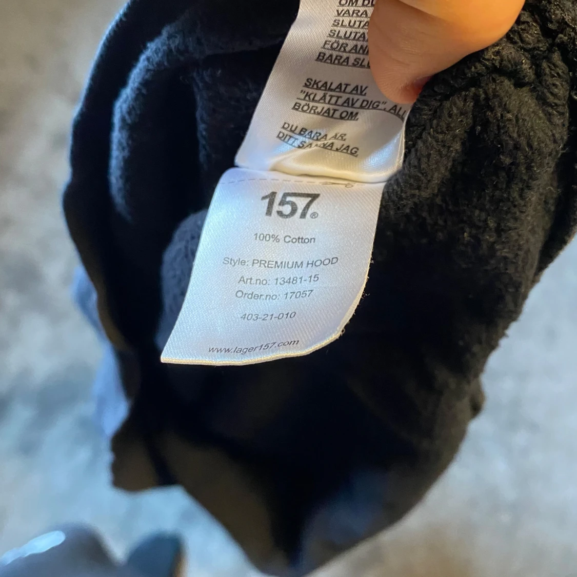 Svart hoodie från Lager 157 i bomull - 2