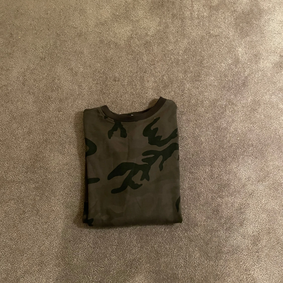 Grön camo crewneck sweatshirt - 2