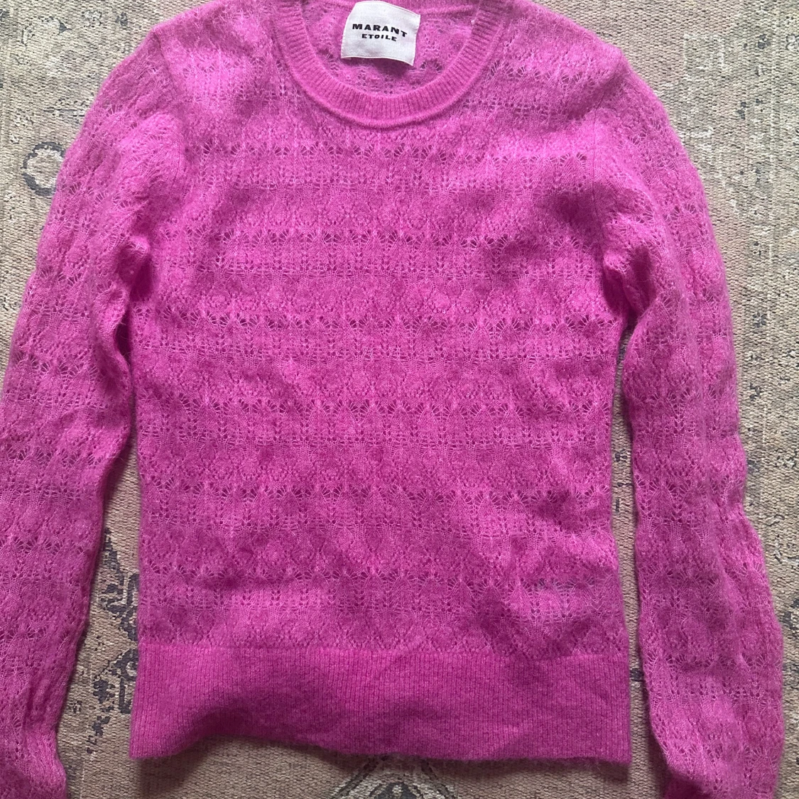 Stickad rosa tröja från Marant Étoile - 1