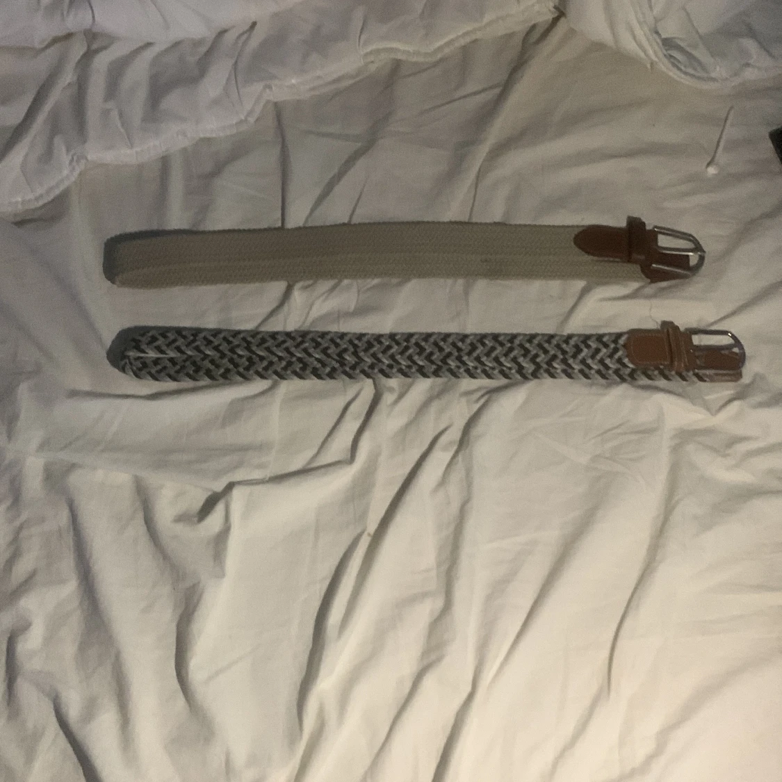 Två flätade bälten - 1