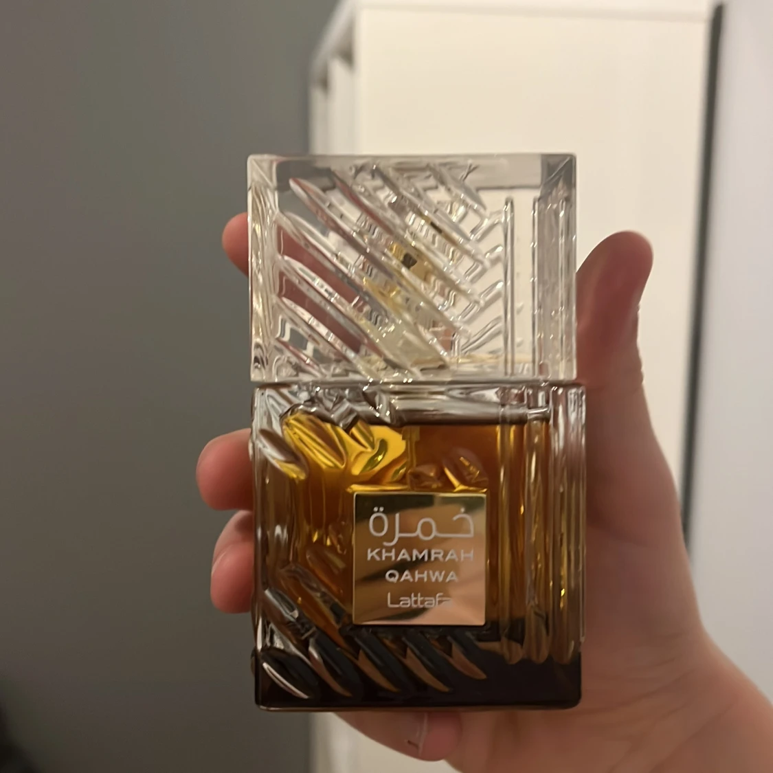 Khamrah Eau de Parfum från Lattafa - 3