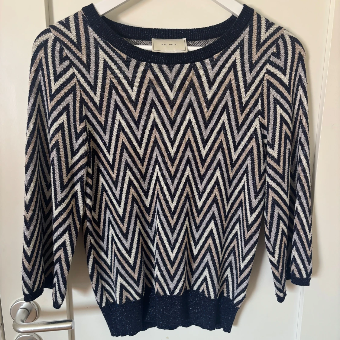 Mönstrad tröja från Neo Noir - 3