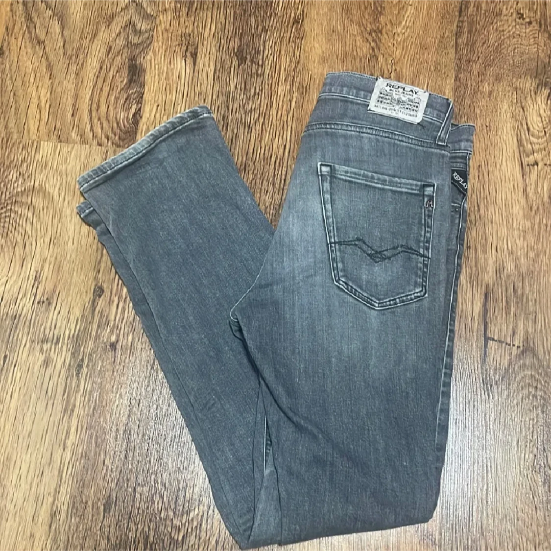 Grå jeans från Replay