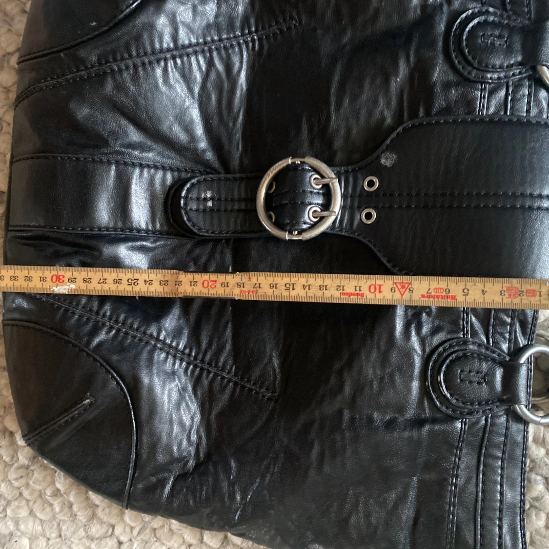 Svart handväska - 2