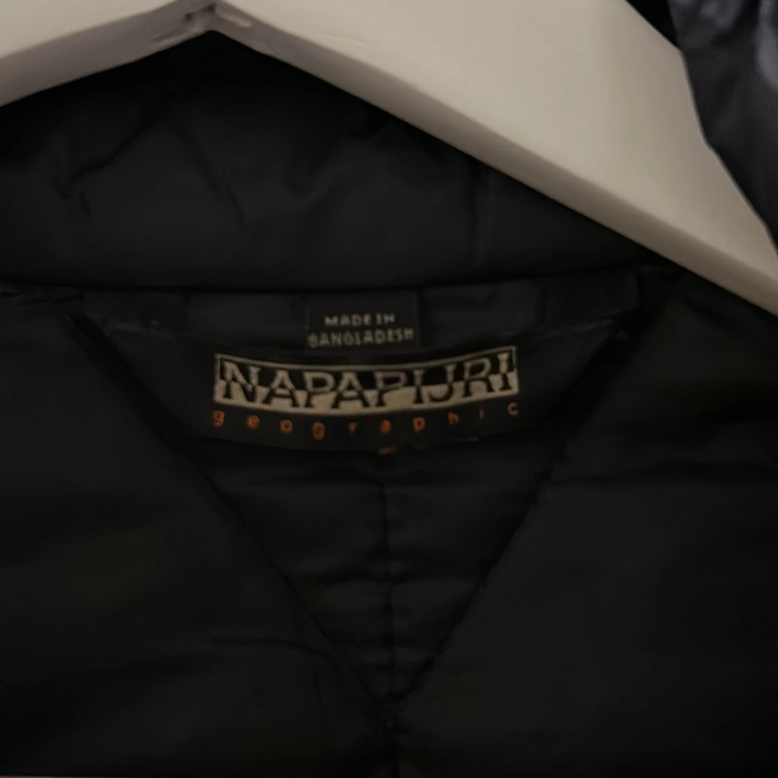 Svart pufferjacka från Napapijri - 3