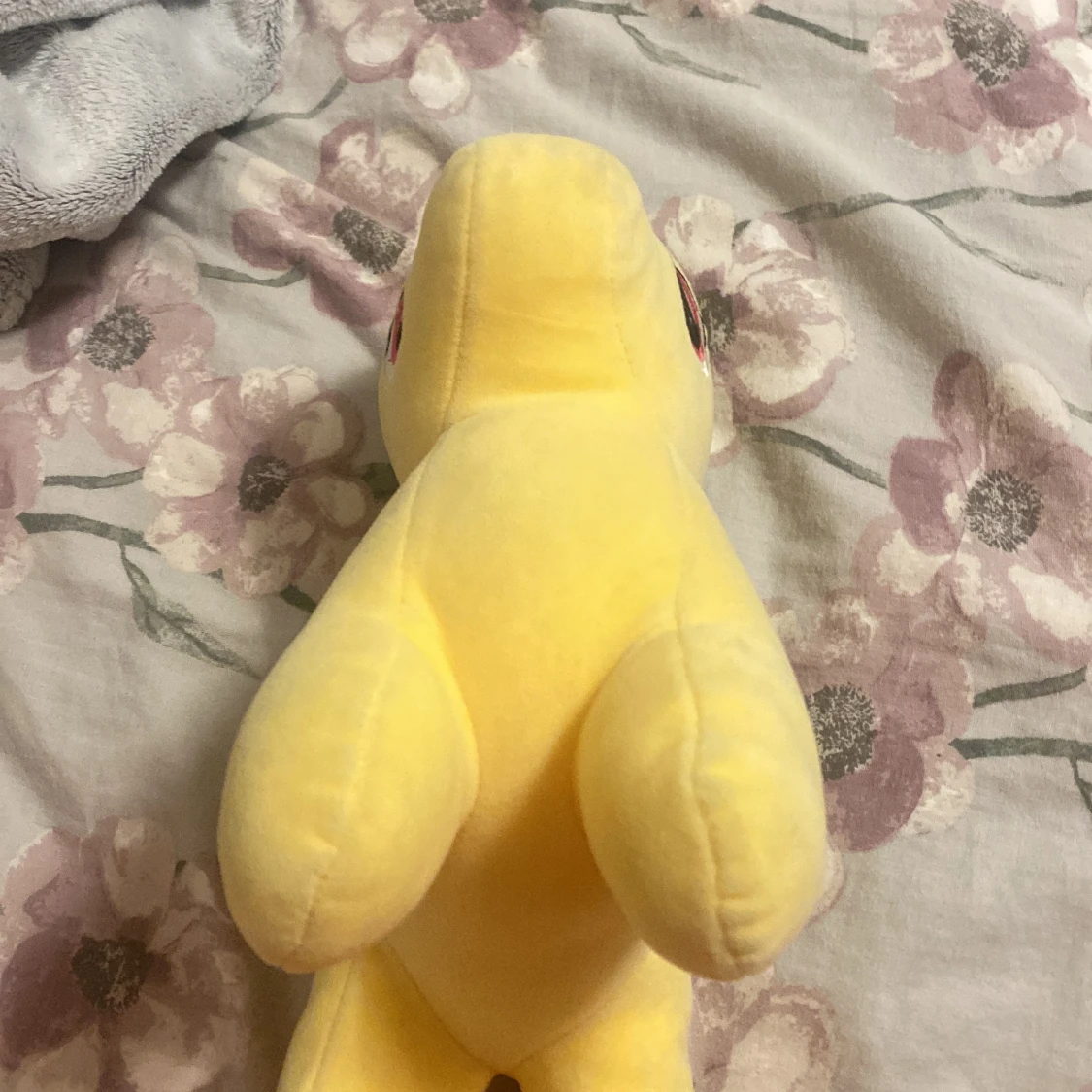 Gul enhörningsmjukisdjur med hjärtan - 1