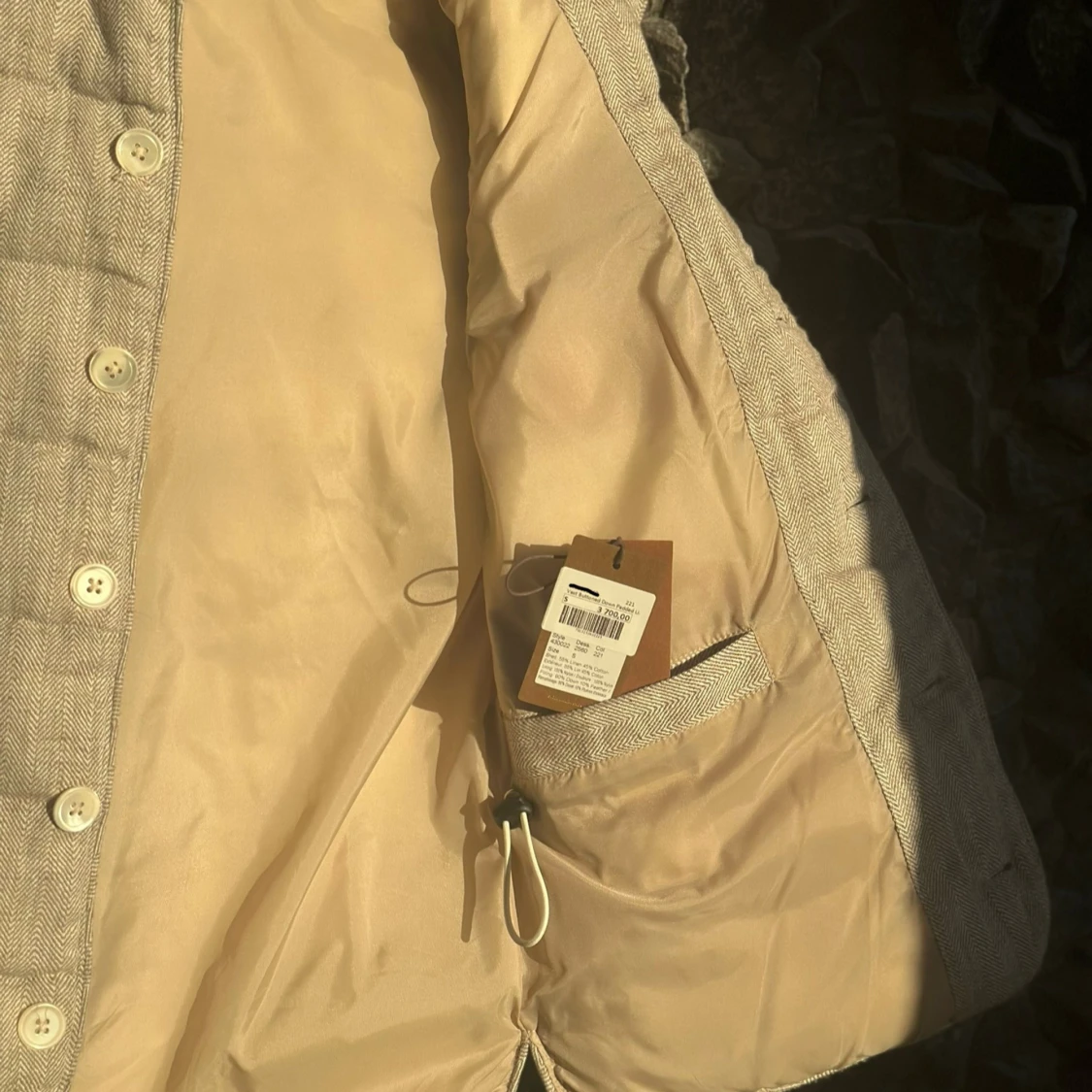 Beige quiltad väst från Stenströms  - 3