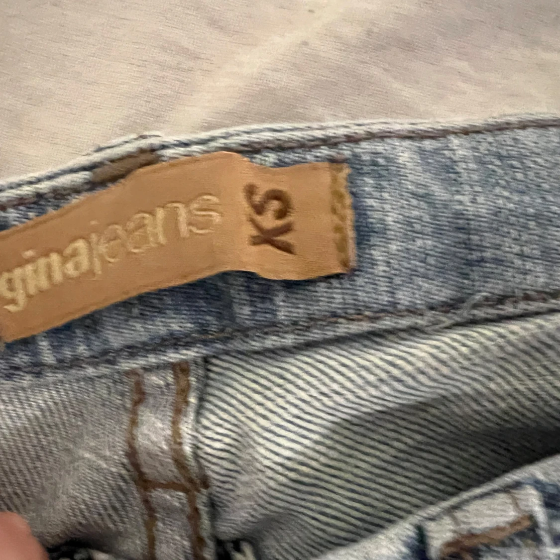 Ljusblå jeans från Gina Jeans - 4
