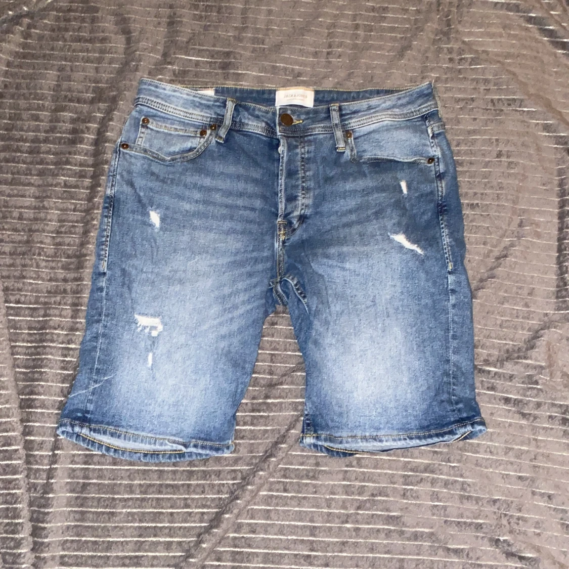 Blå jeansshorts