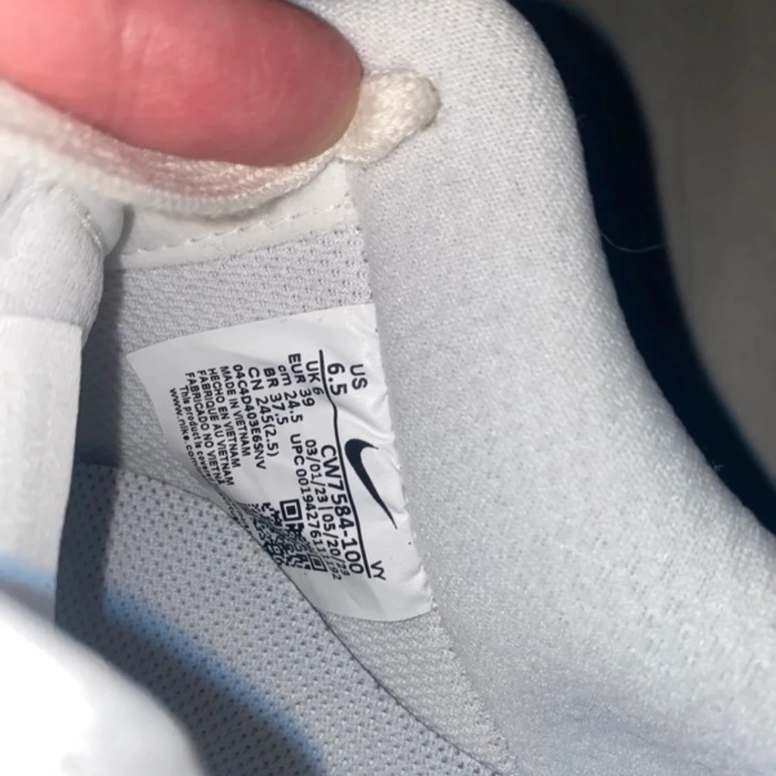 Beige Nike Air Force sneakers - 3