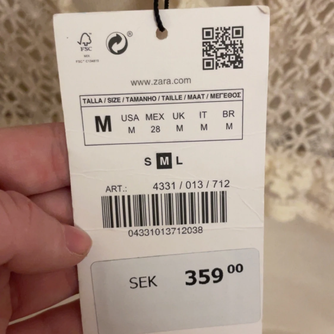 Vit stickad topp från Zara - 2