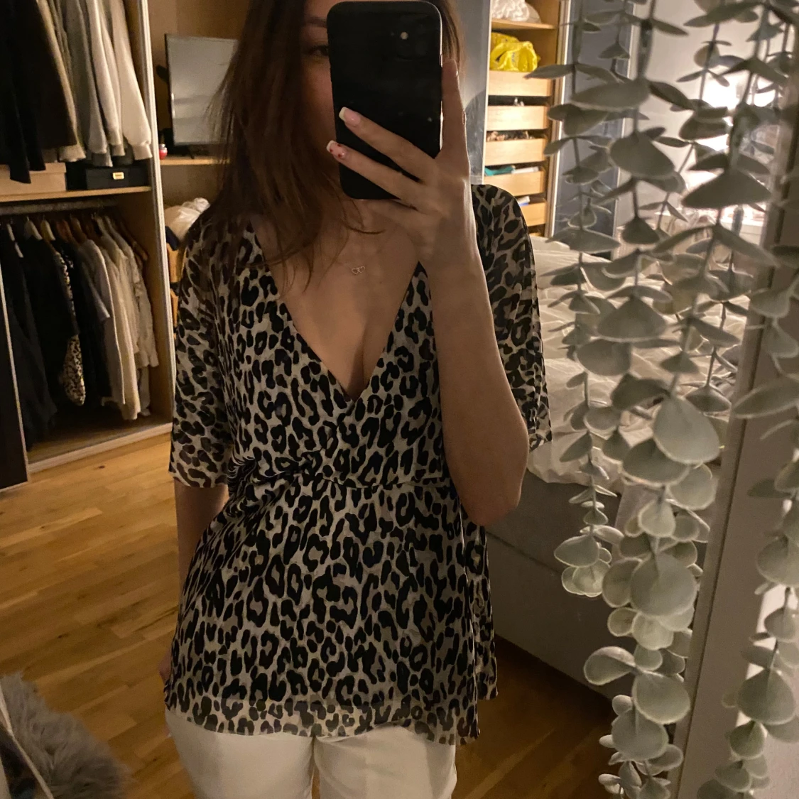Leopardmönstrad blus från Lindex - 2