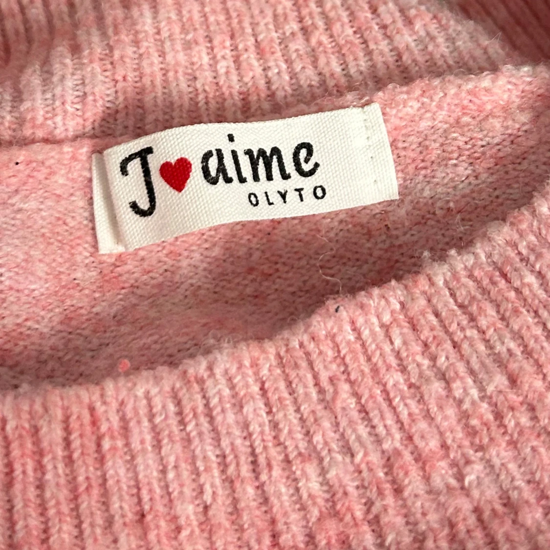 Rosa stickad tröja från J'aime Olyto - 2