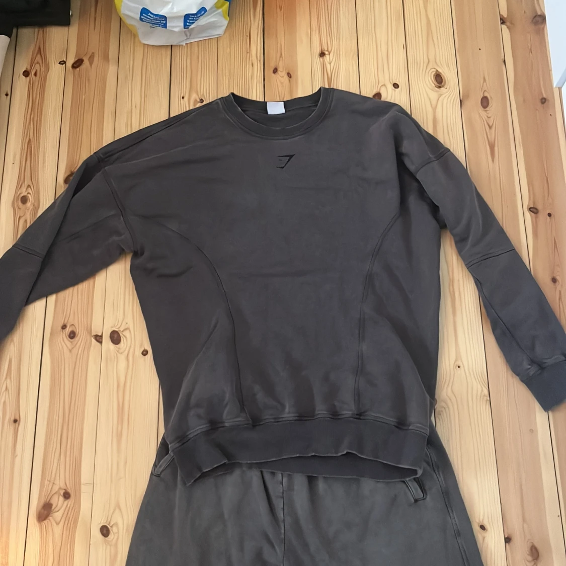 Gymshark oversize byxor+sweatshirt STORLEK L  - 2