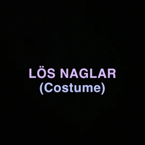 Lösnaglar för kostym - Lösnaglar perfekta för att komplettera din kostym eller för en rolig look. Snygga och enkla att applicera för att snabbt få långa eller korta, snygga naglar. Kontakta mig så hjälper jag dig vidare med rätt storlek och längd.