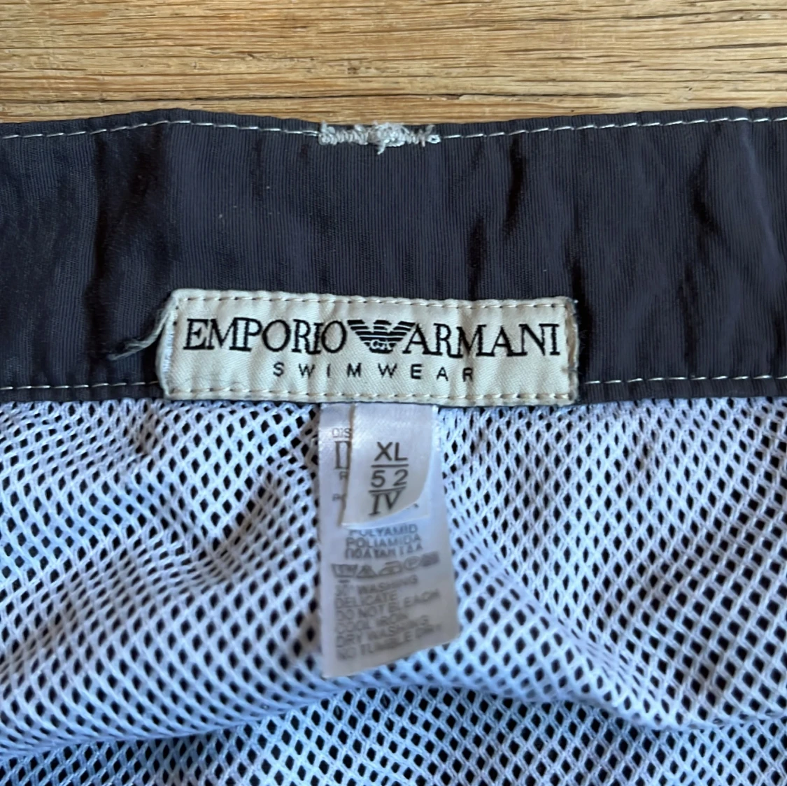 Armani badbyxor - 2