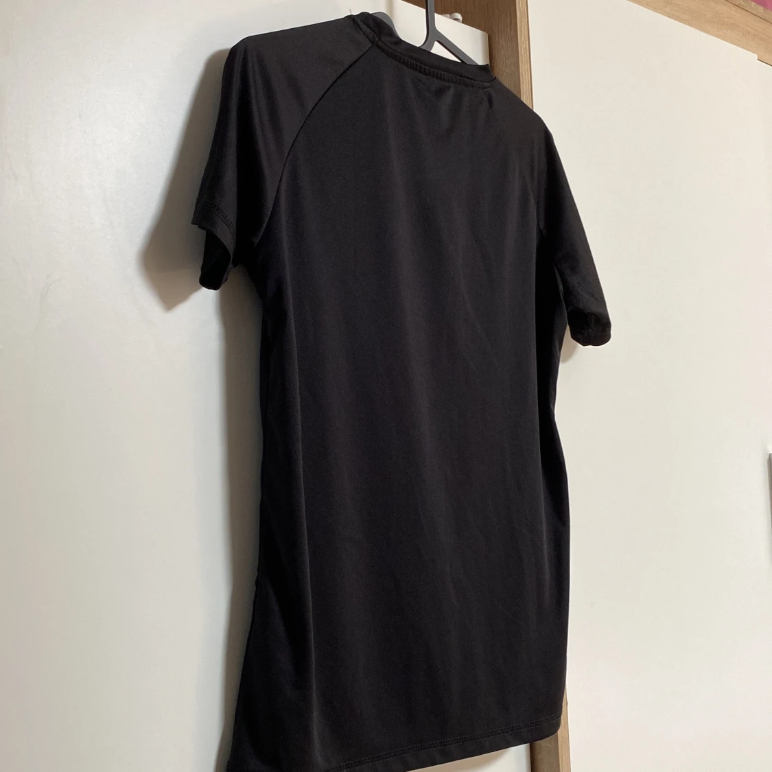 Svart sport-t-shirt från Energetics - 1