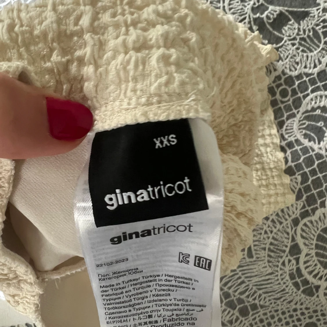 Gul volangkjol från Gina Tricot - 4