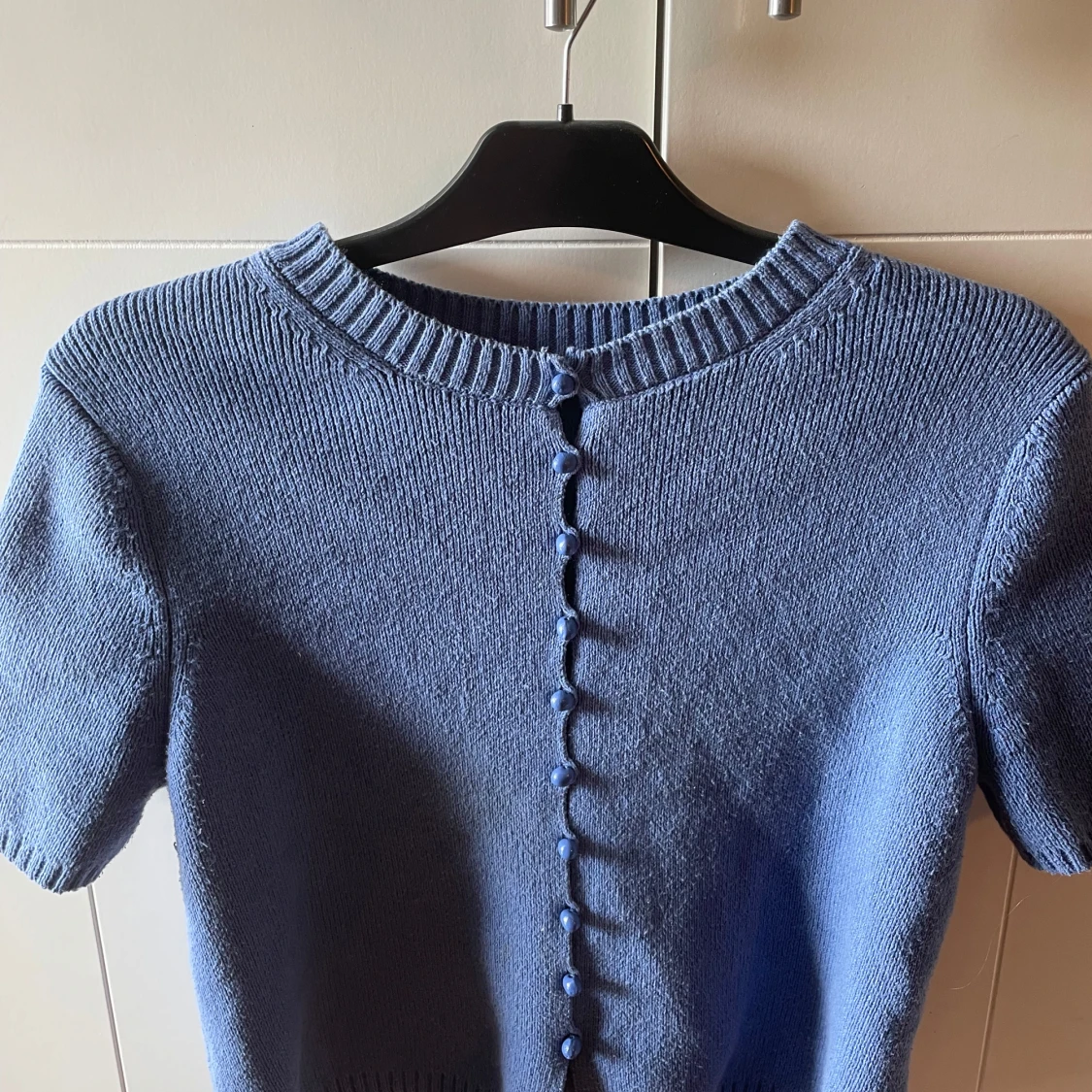 Blå stickad kofta från Massimo Dutti - 1