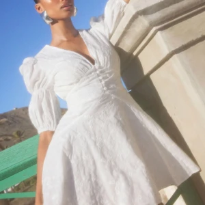 Adoore Sicily dress - Endast använd 1 gång på studenten, nypris 1495kr💞