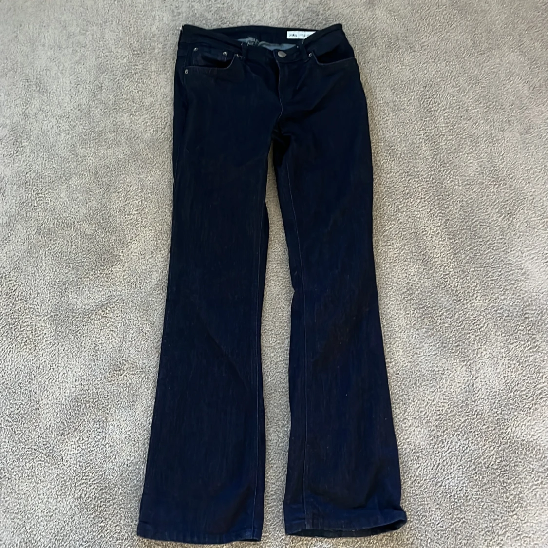 Mörkblå low waist bootcut jeans Zara - 3
