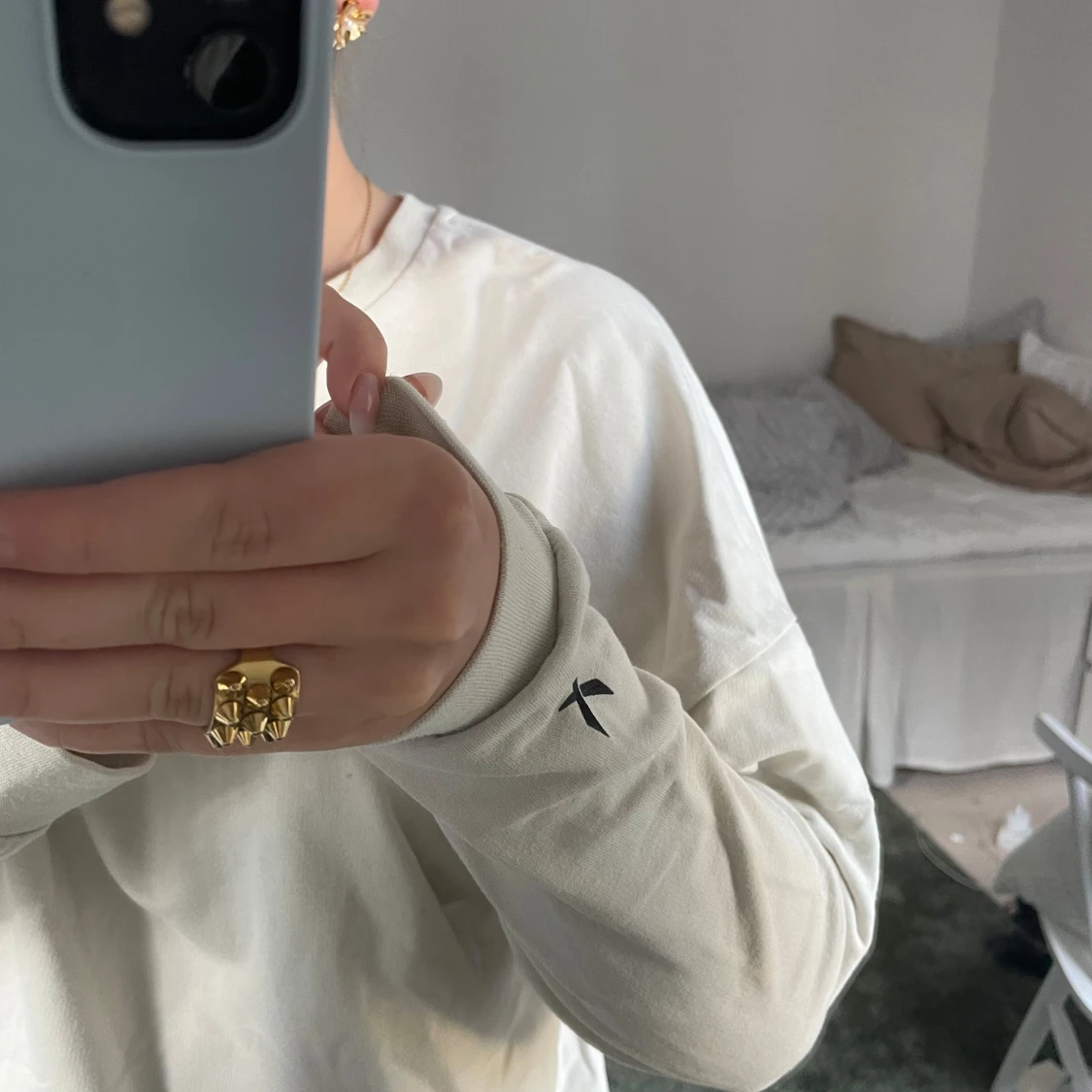 Vit långärmad sweatshirt  - 1