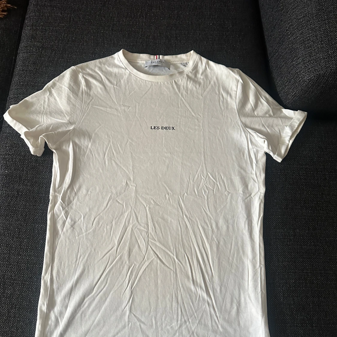 Vit t-shirt från Les Deux