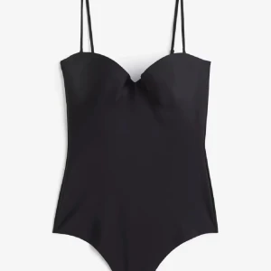 H&M body - säljer min body i microfiber från h&m (vid bra pris) då den ej kommer till användning🖤🖤storlek 75b, endast testad aldrig använd