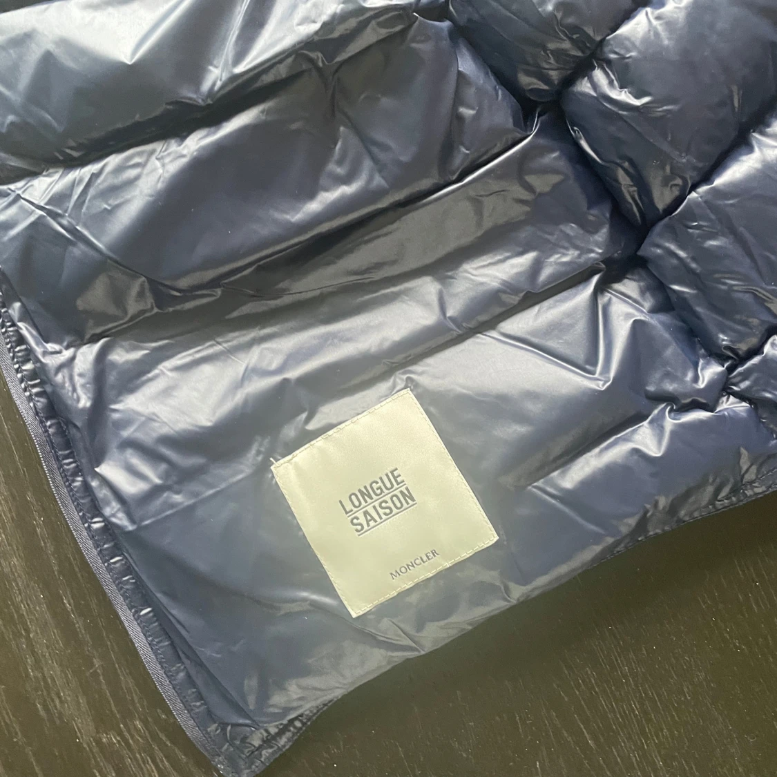 Mörkblå dunväst från Moncler - 3