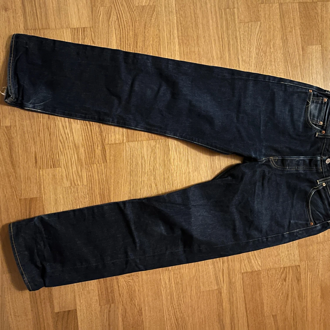 Mörkblå jeans från Levi's  - 1