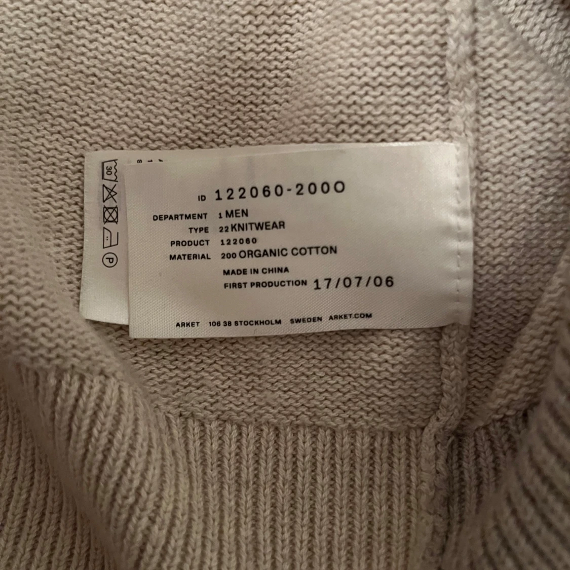 Beige stickad tröja från Arket - 3