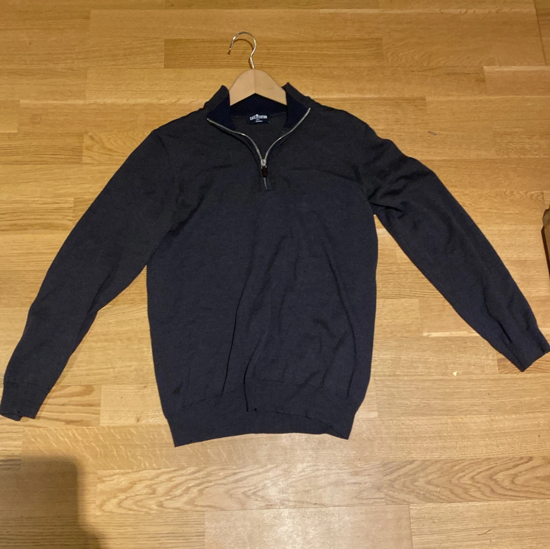 Grå halfzip tröja 