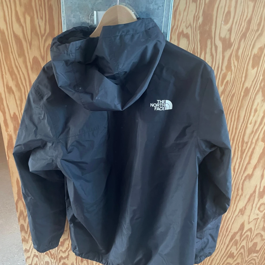 Svart vindjacka från The North Face - 1