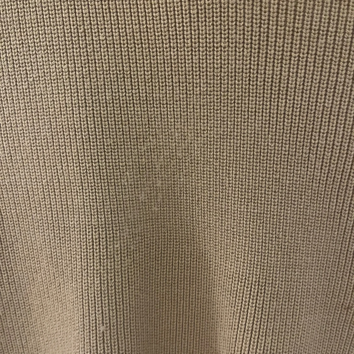 Beige stickad väst från Stockh LM - 4