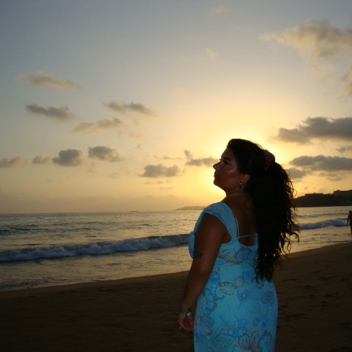 Blommig ljusblå långklänning - 3