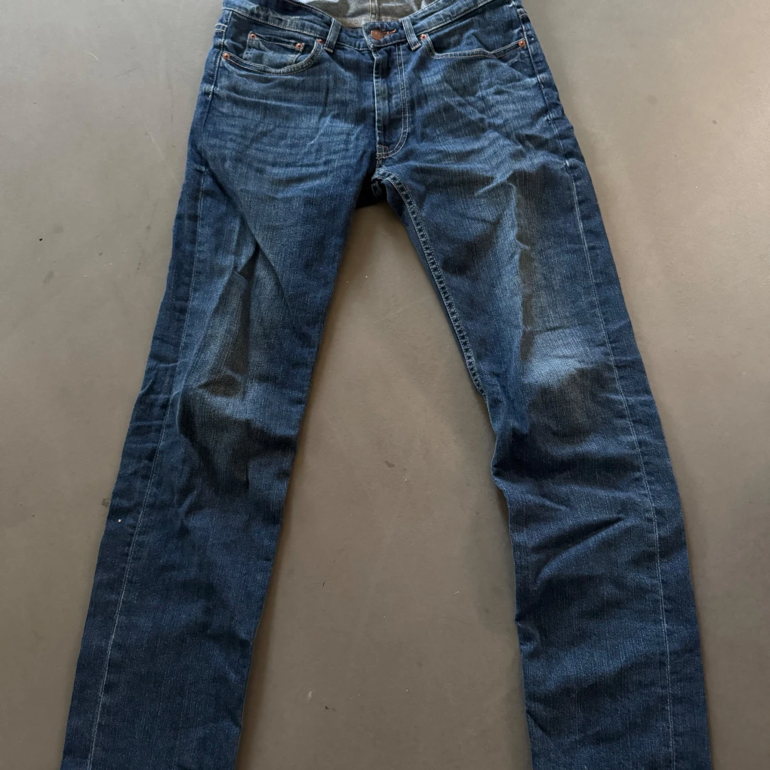 Blå jeansbyxor från Dressmann - 1