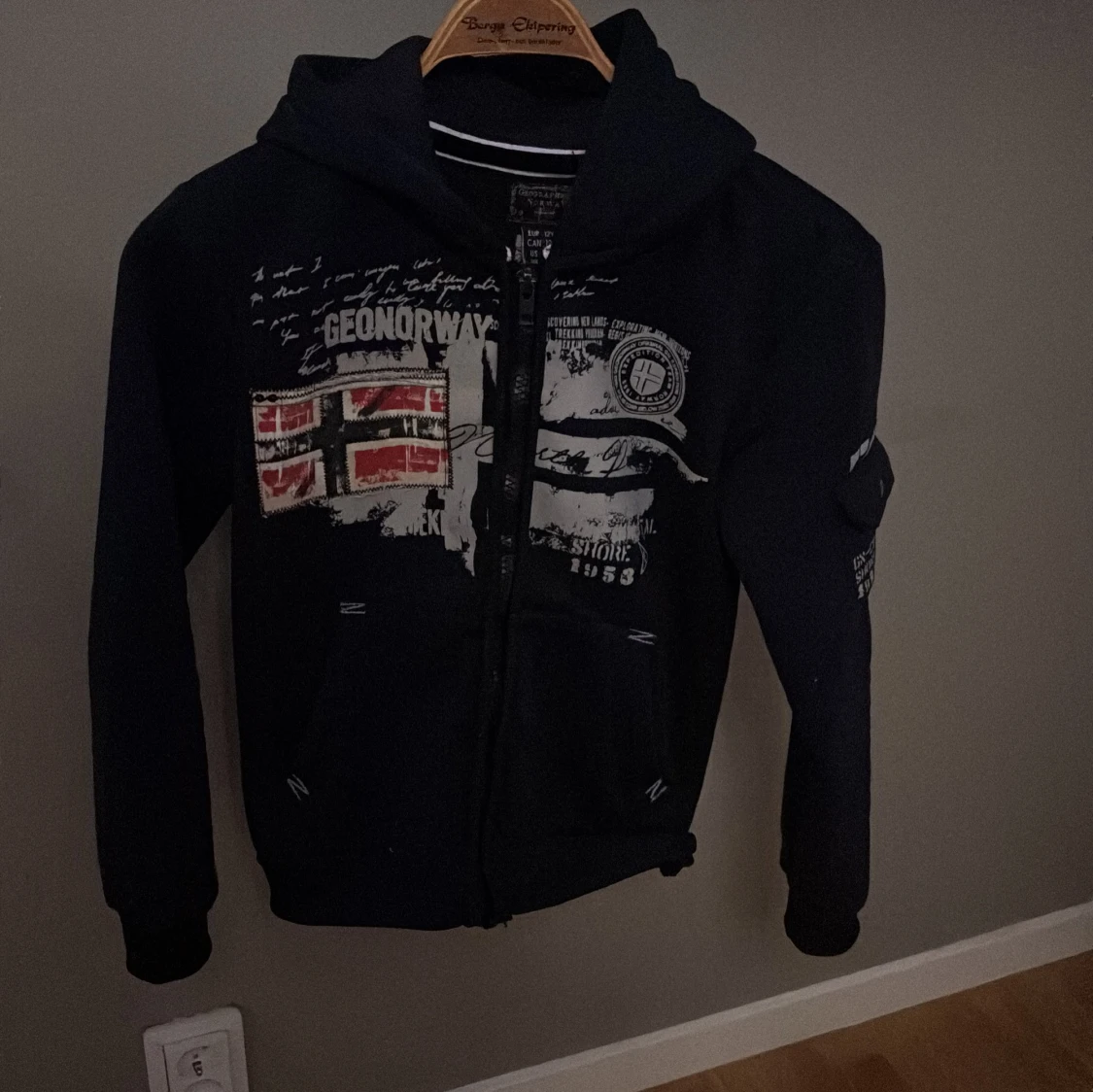 Svart hoodie Geographical Norway