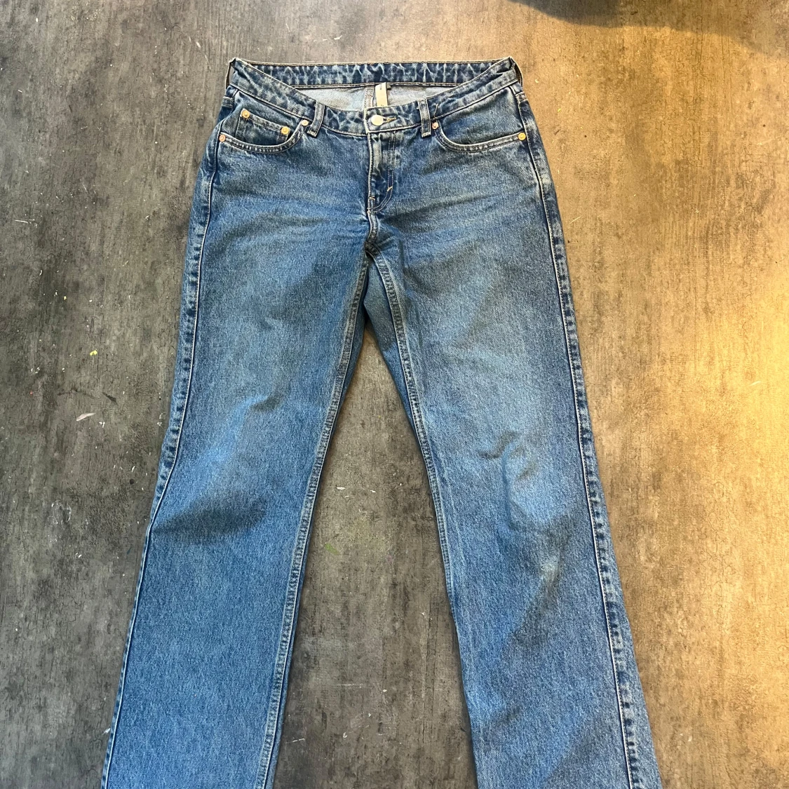Weekday Arrow blå straight jeans 27/32 - 1