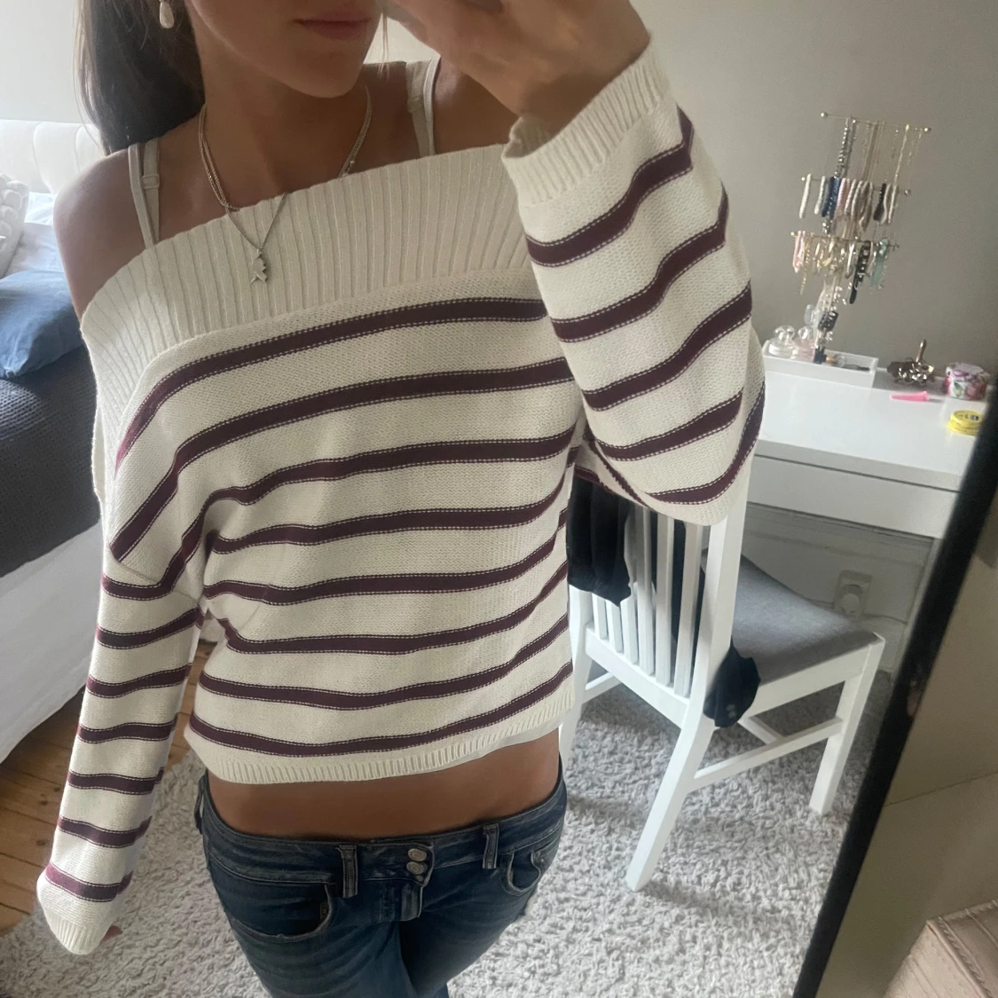 Stickad randig tröja