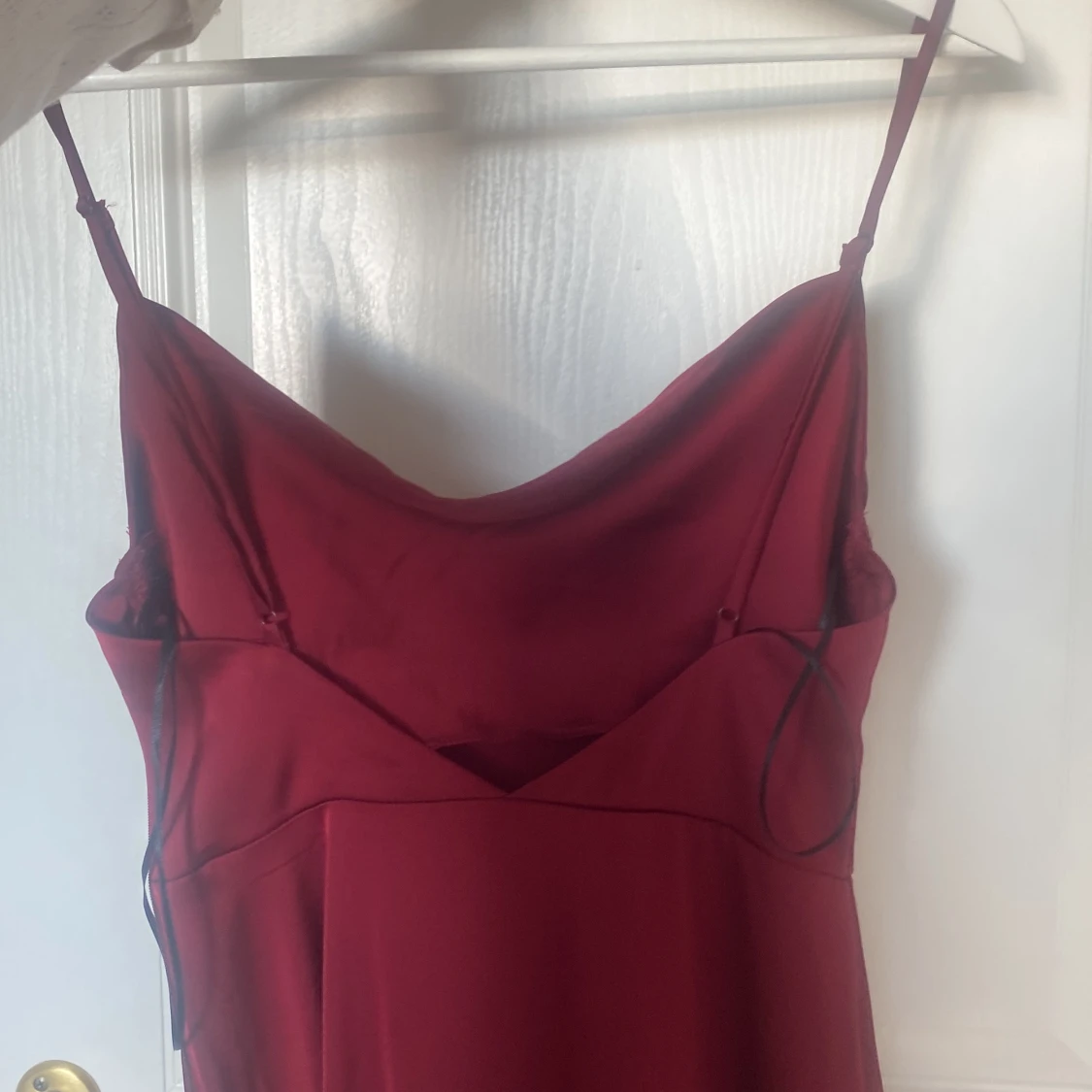 Vinröd långklänning från Vila - 1