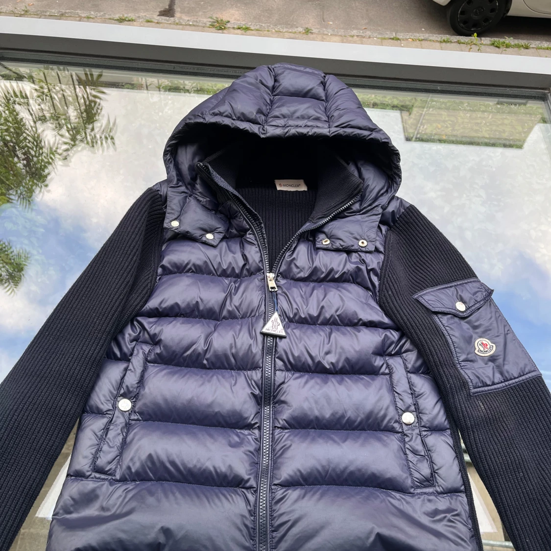 Mörkblå pufferjacka från Moncler S