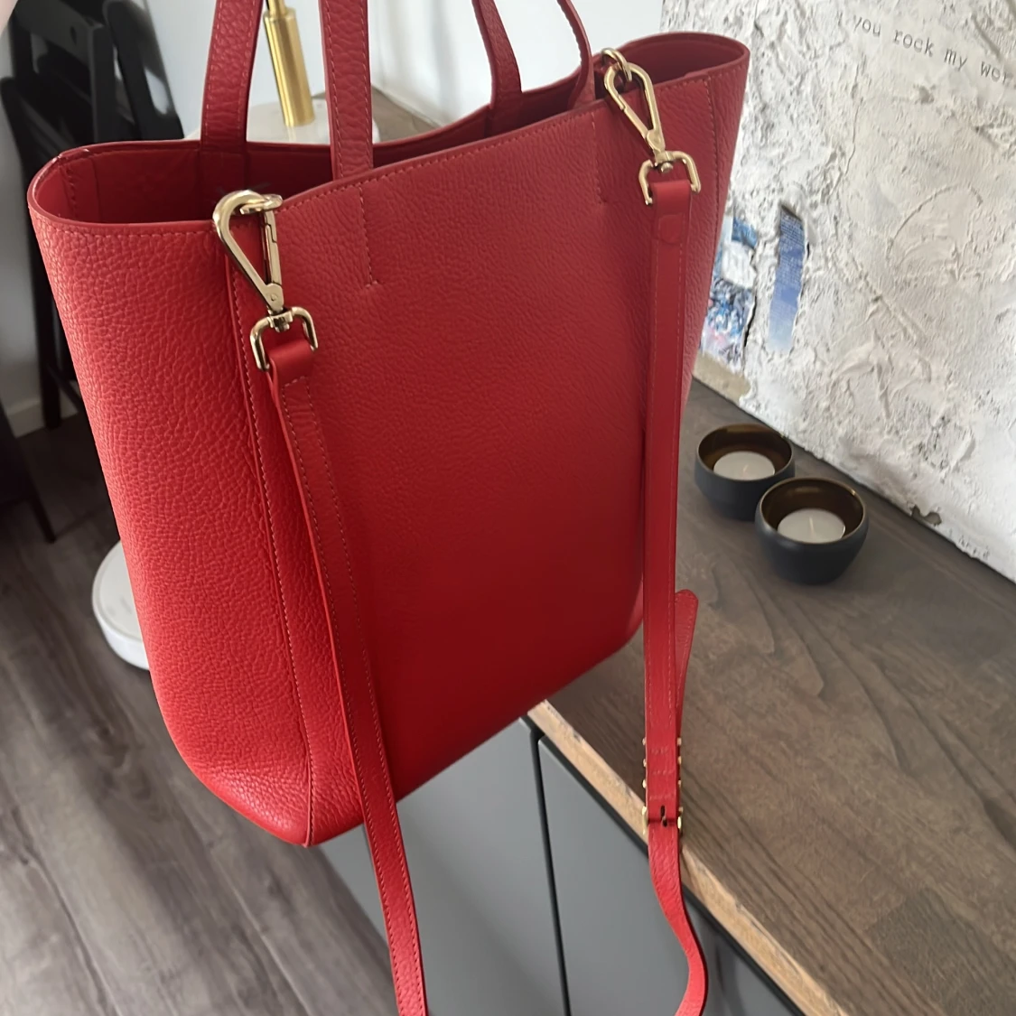 Röd handväska från Anine Bing - 1