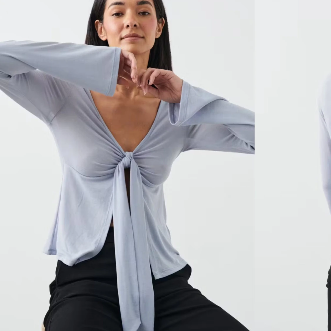 Ljusblå långärmad topp med knyt - 2