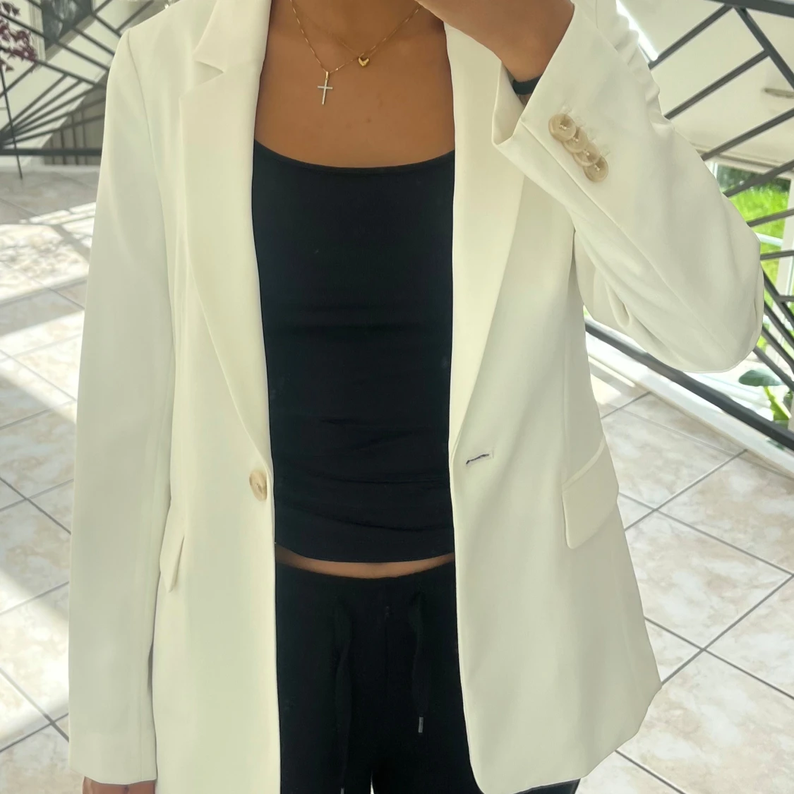 Vit kavaj med klassisk passform